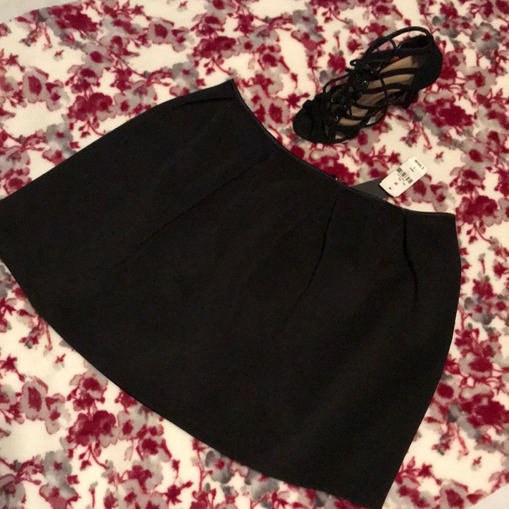LF Black Mini Skirt